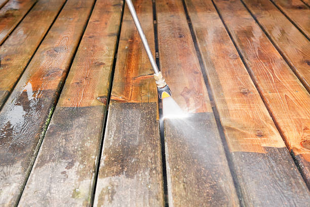 Best Soft Washing for Delicate Surfaces in New Richmond, WI